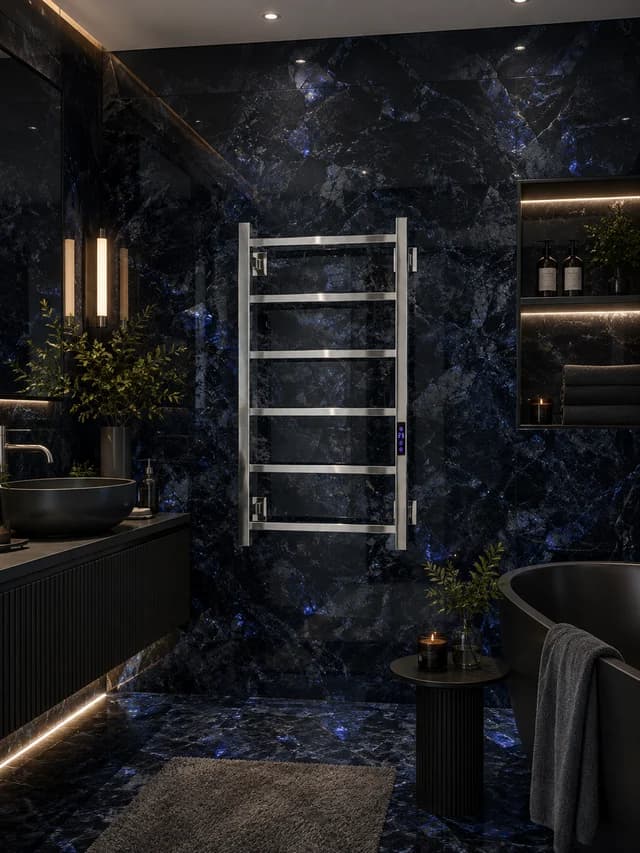 Velino in Polished Stainless Steel